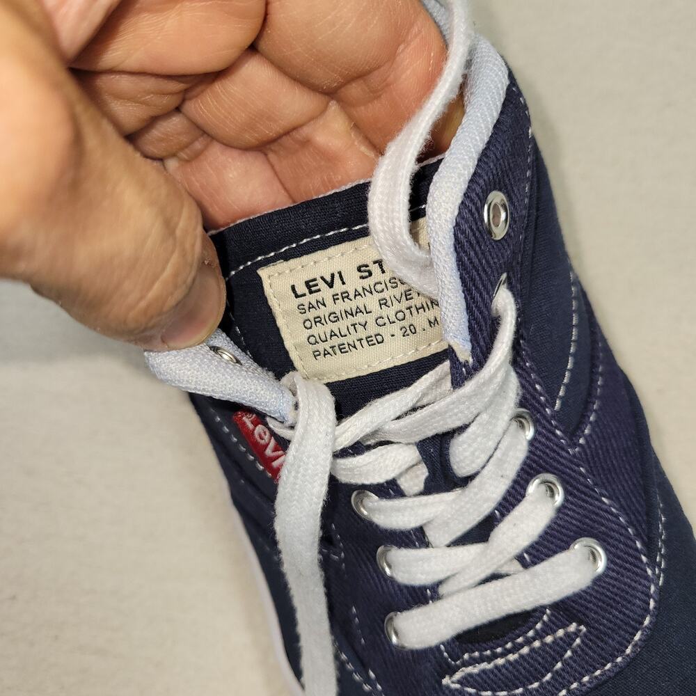 Levis Shoes Womens Naya Size 8.5 Blue 529794 Sneakers Comfort Casual Denim Jean - Picture 5 of 15